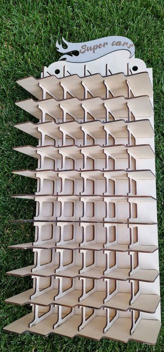 Raft mașinuțe miniaturi 66 locașuri  cadou inedit.