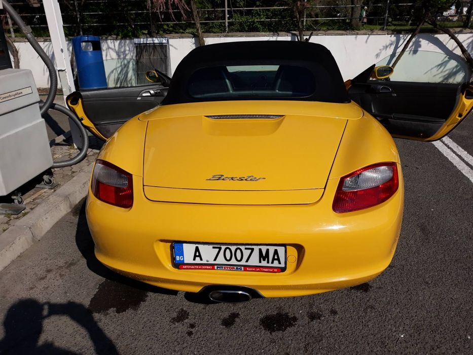 Porsche Boxster 2.7 Cabrio 09/2004 | 235 к.с. | Ръчни | 105 378 км | Гаражна