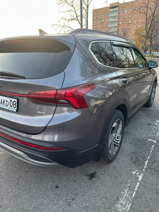 Автомобиль Хюндай Санта Фе