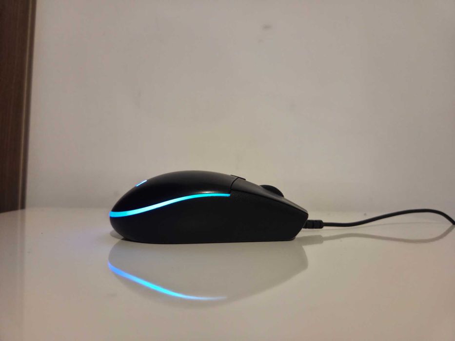 Logitech G203 Lightsync cu Probleme Scrollwheel