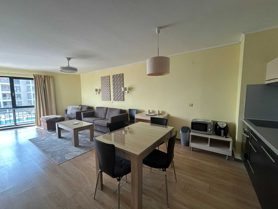 Продава се Двустаен апартамент в Варна, Център - 80 кв.м за 1063 €/кв.м - Снимка #5