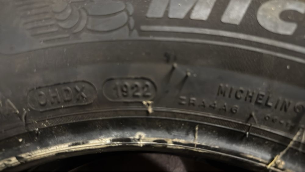 Гуми мишелин  алпин 6 195/65/15 дот 22г. 100€ за двете