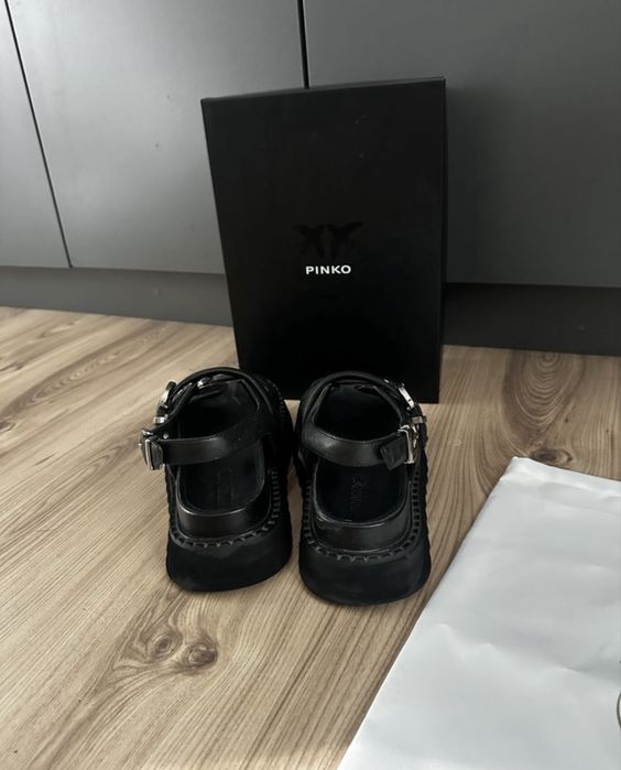 Сандали Pinko Kate 39 номер