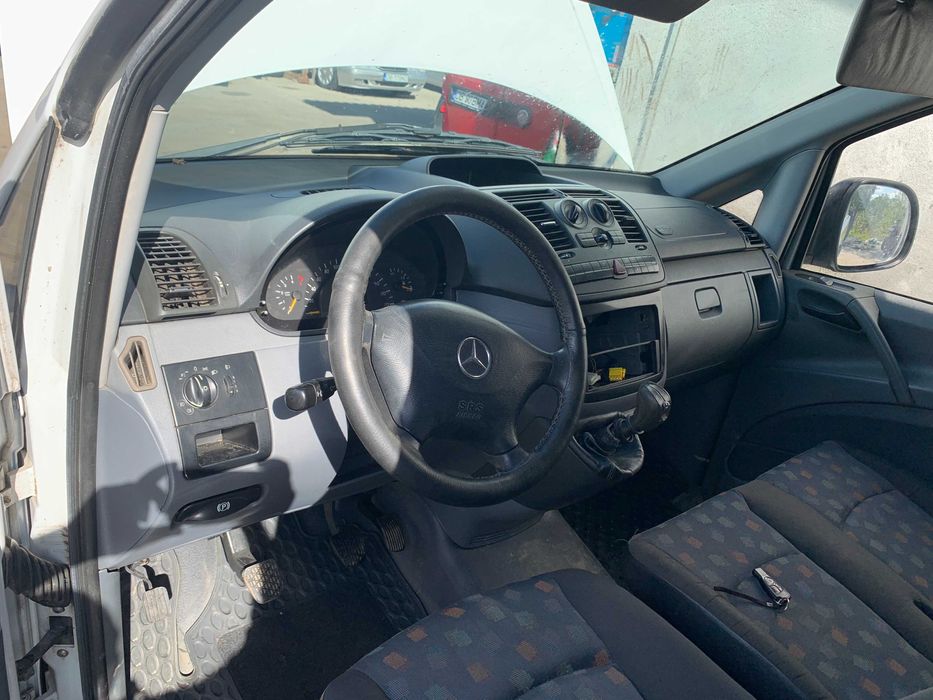 Dezmembrez Mercedes Vito/Viano 110 CDI w639 2.2 euro 4 Lung/Extra Lung