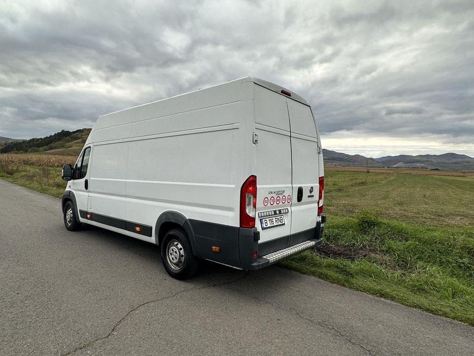 Vand autoutilitara Fiat Ducato - pret cu TVA inclus