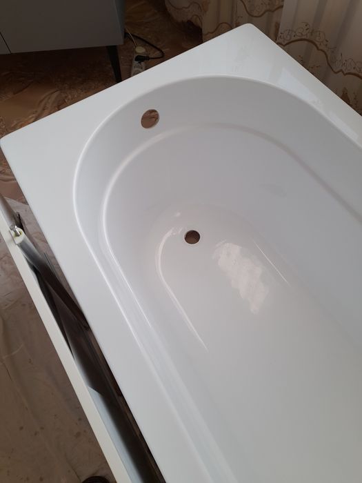 Продаю вану акриловую