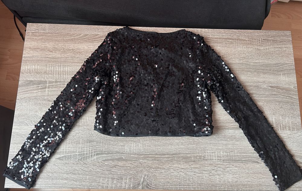 блуза SINSAY с пайети НОВА С ЕТИКЕТ