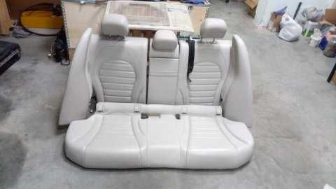 Седалки S205/W205