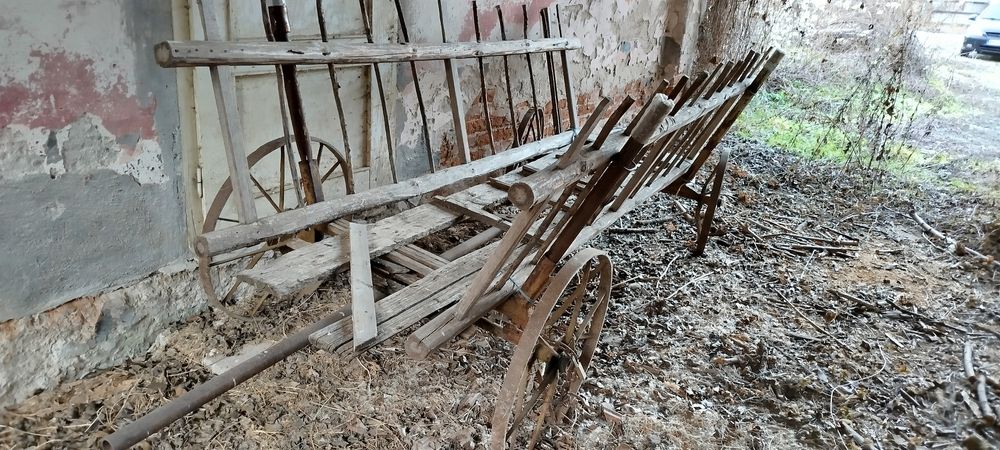 Каруца с метални колела