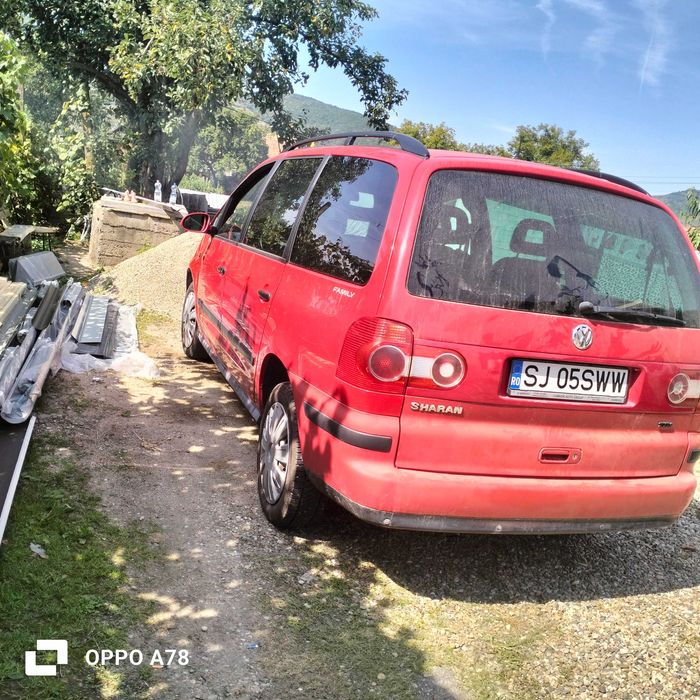Vând Volkswagen Sharan,mai multe detalii la telefon