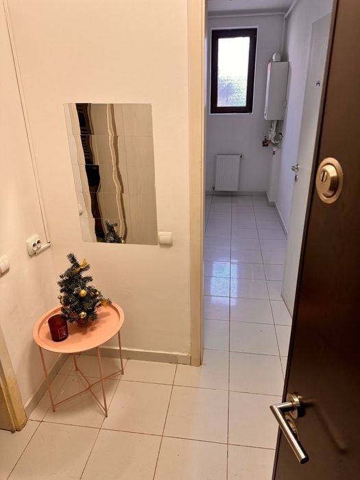 Garsoniera de inchiriat