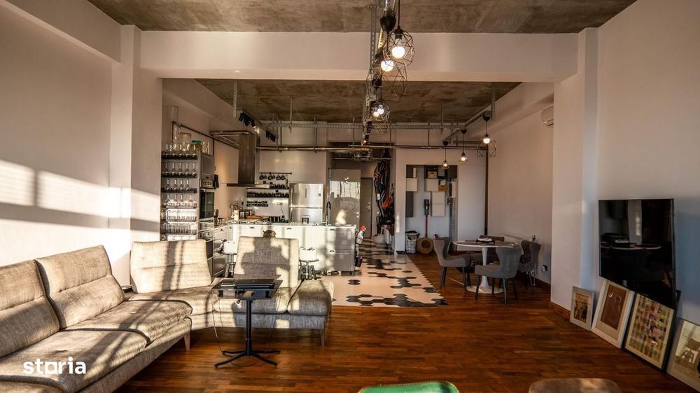 Penthouse spectaculos cu vedere directa la padure I Pipera