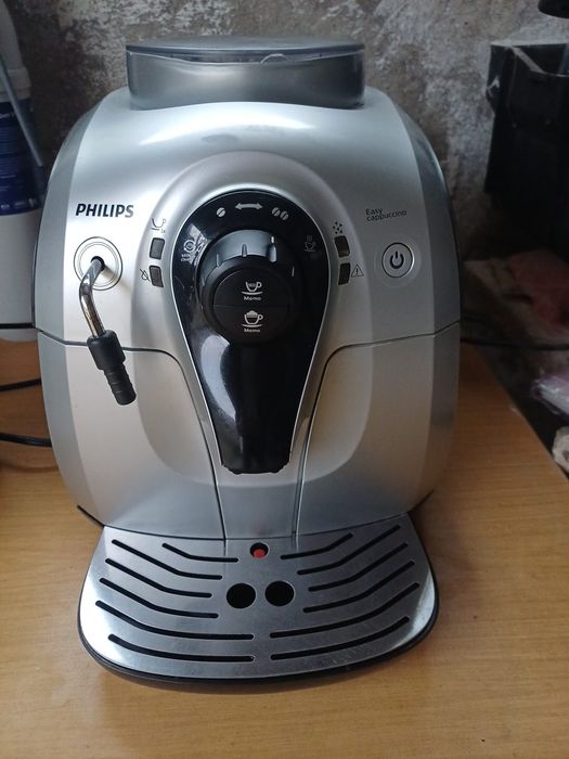 Espressor automat Philips Easy Cappuccino – cafea boabe, râșniță, cappuccino