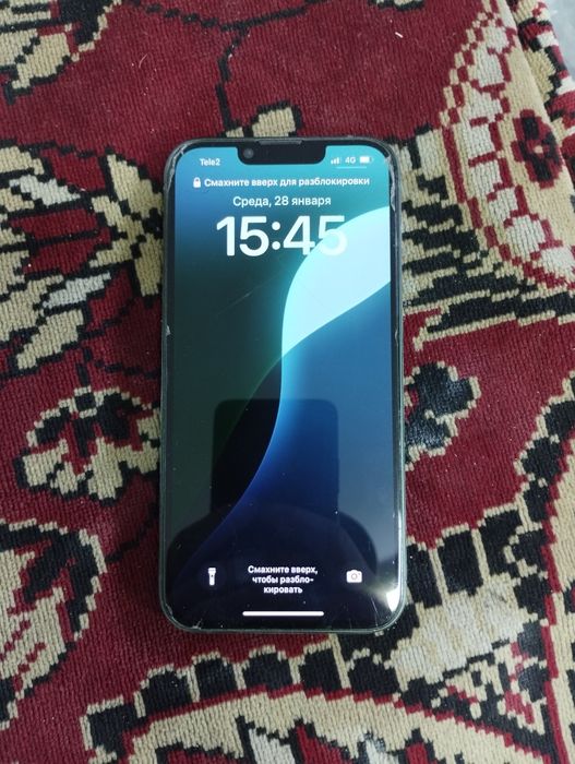 Айфон 13 зелёный