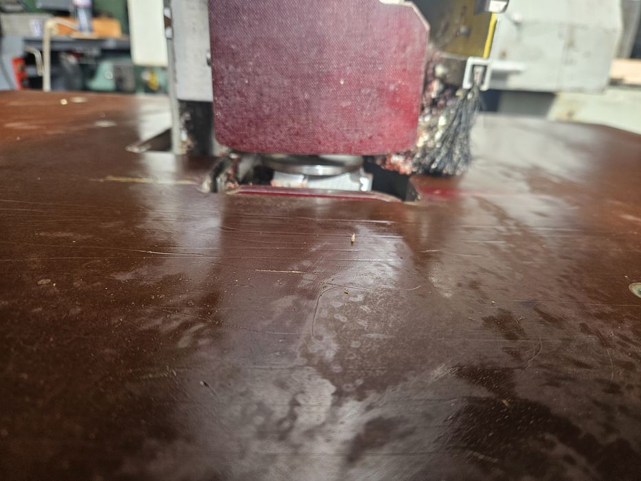 комплект кантираща и обрязваща машина,машините са монофазни,