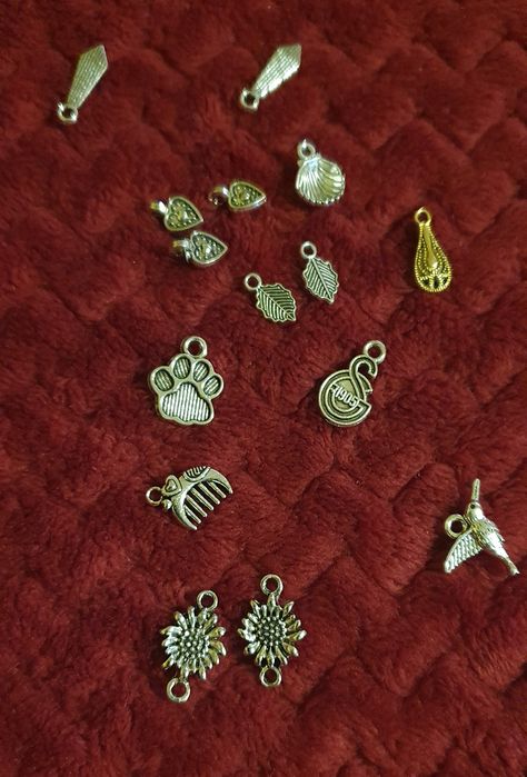 Set medalioane aurite și argintate