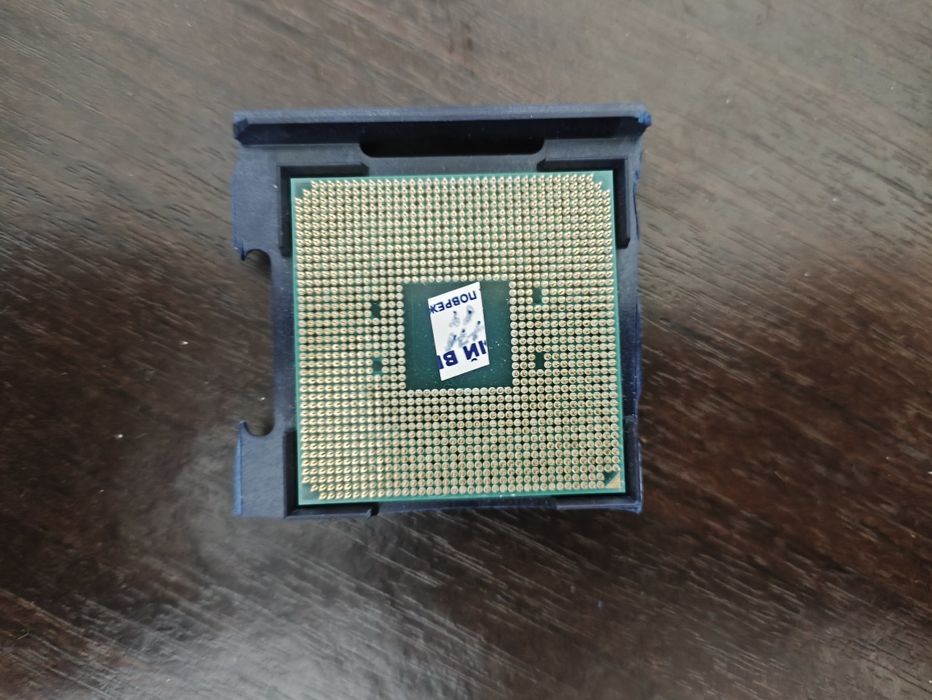 AMD ryzen 5 2600