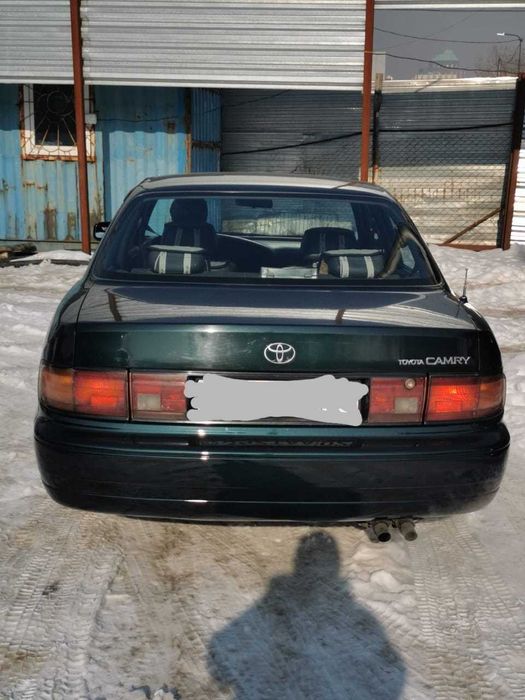 Автомобиль  Toyota Camry
