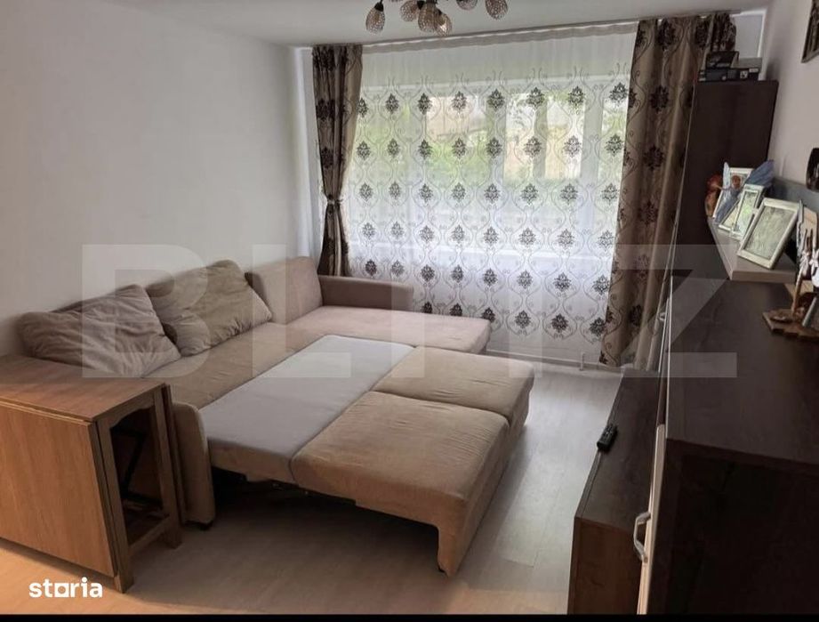 Apartament cu gradina propie de vanzare, 47 mp, zona Aleea Trandafiril