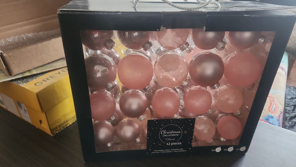 Новогодние игрушки