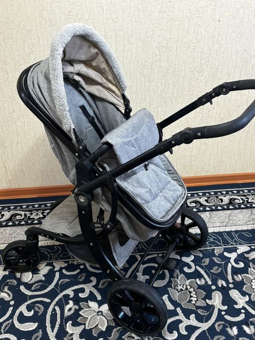 Каляска 15 тыс тенге .