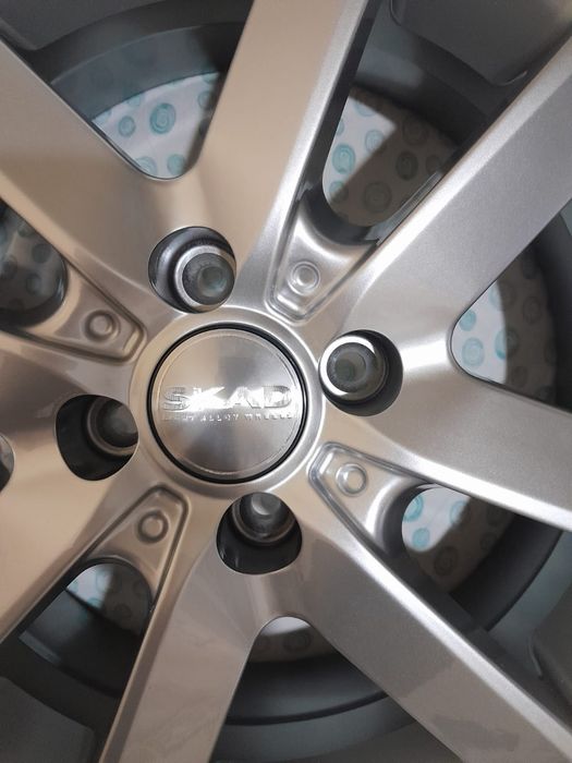 Новые автомобильные диски R15
