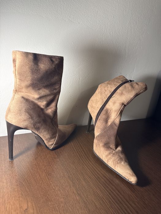 Botine dama maro cu toc