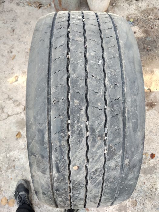 385 55  R22.5 continental, bridgestone