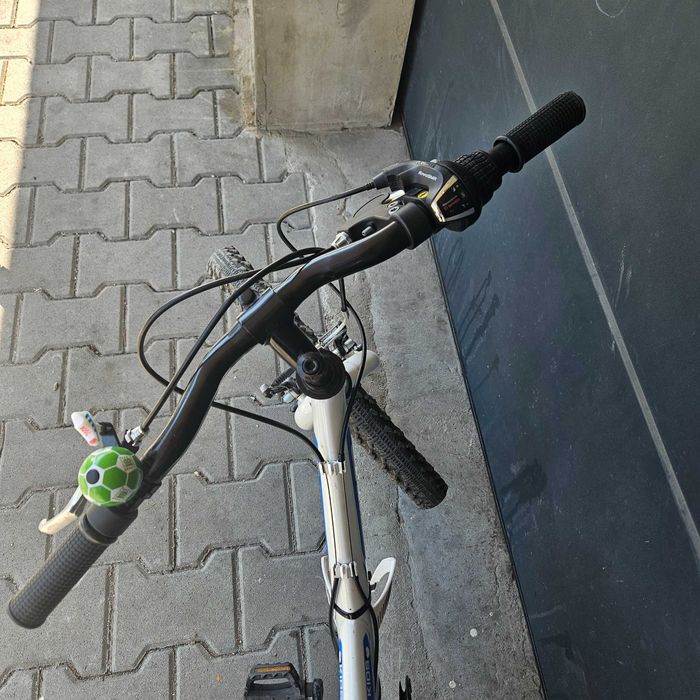 Колело laser kids 20