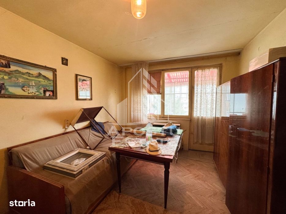 Apartament 2 camere, 45mp utili, zona Stadion, Hunedoara — fotografia 1