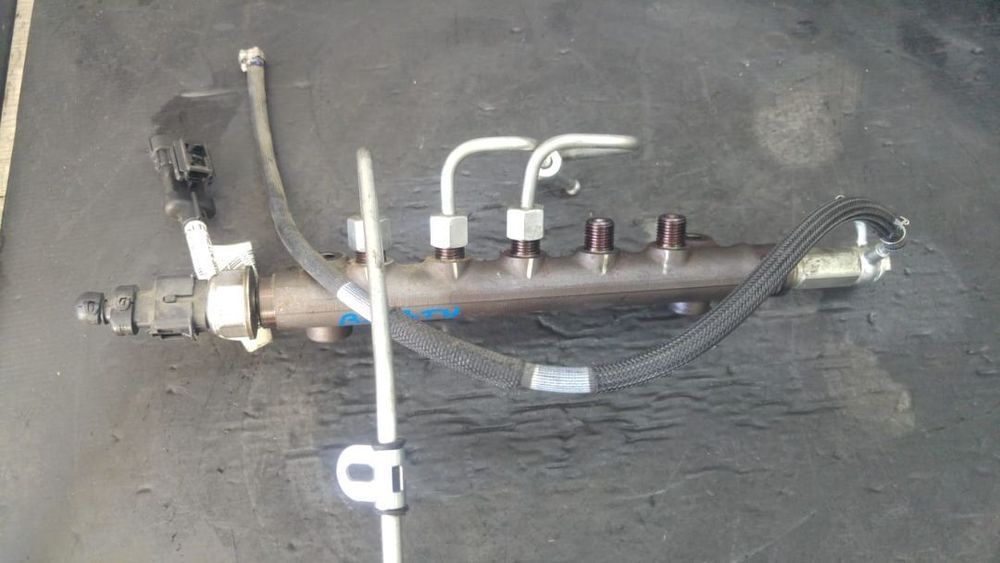 rampa injectoare  b16dth 1.6 cdti opel mokka x j13 astra j insignia a meriva b zafira 55490702
