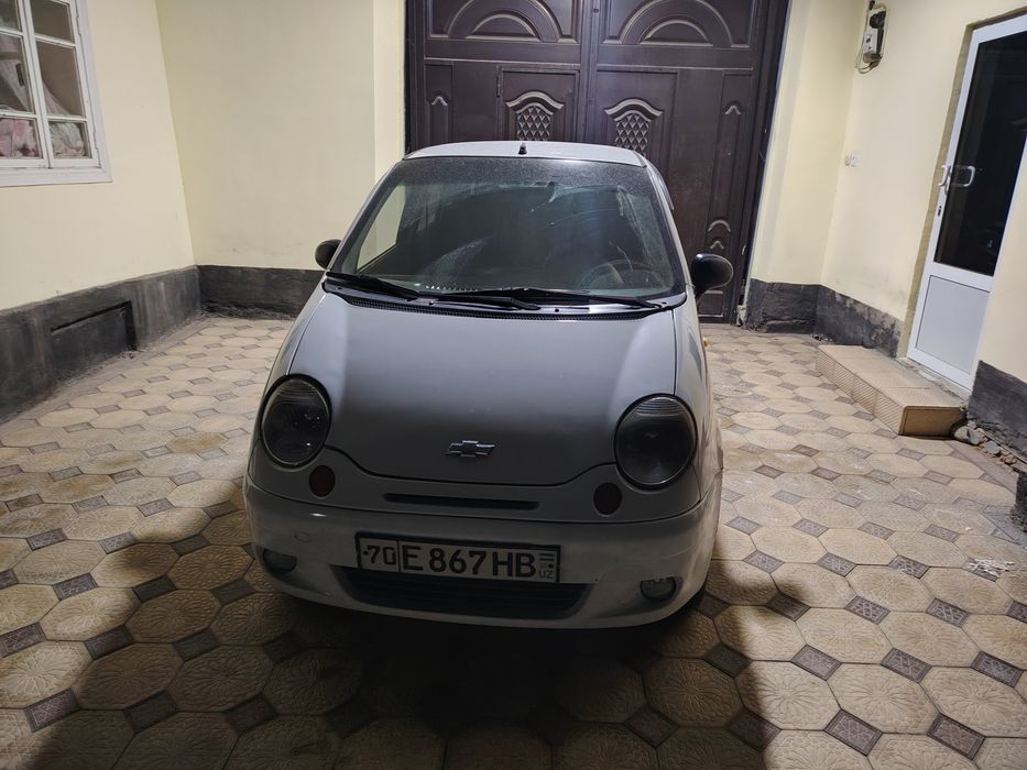 Matiz sotiladi 2009 yil metan gazi bor 2500 dollarga bulishi