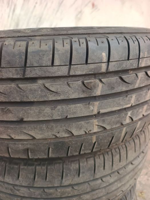 Гуми Bridgestone 235 65 17 стар дот