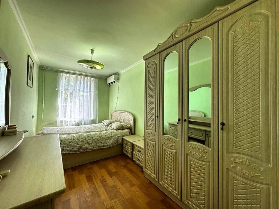 Продаётся квартира,голубые купола,космонавты!