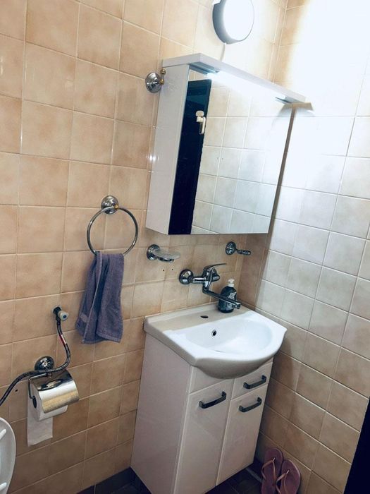 Дава се под наем Двустаен апартамент в Бургас, Център - 72 кв.м за 484.5 € - Снимка #5