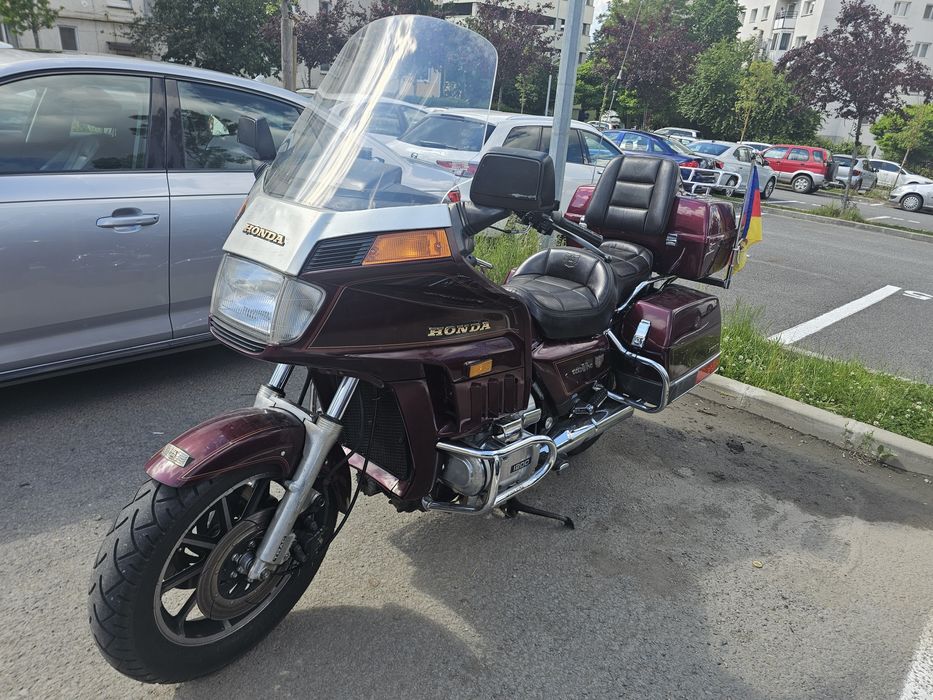 Oferta de vacanta! Honda GL1200 Goldwing