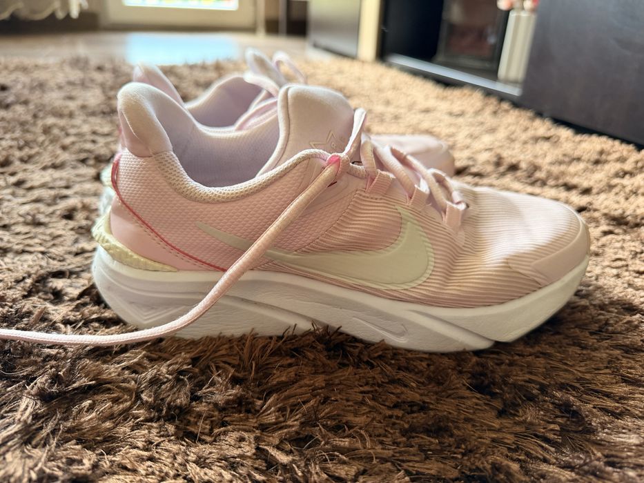 Nike маратонки