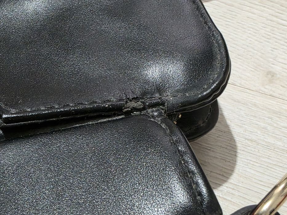 Лот от чанти Oriflame,Valentino