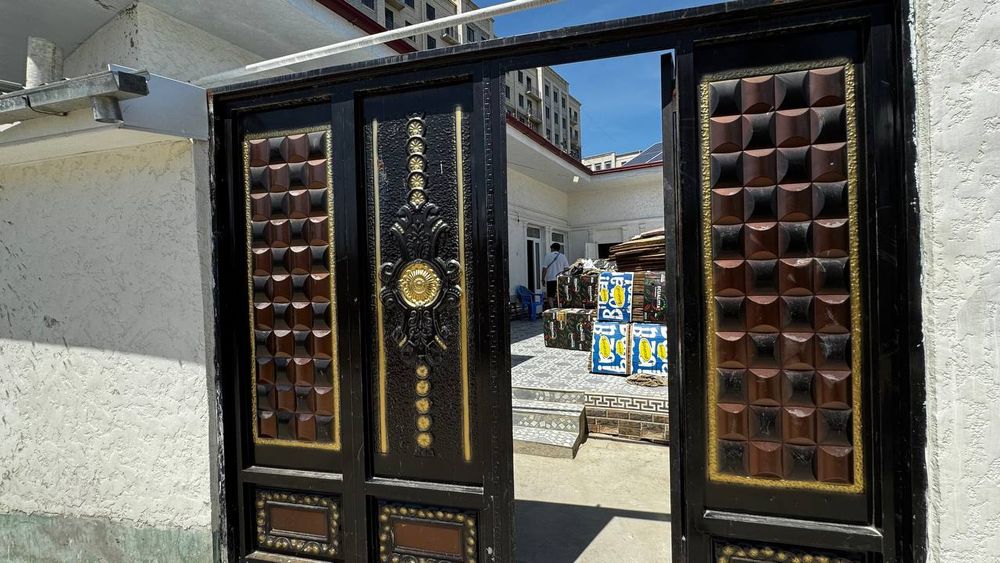Продается 4-х комнатный дом на сергели Дарё буйи