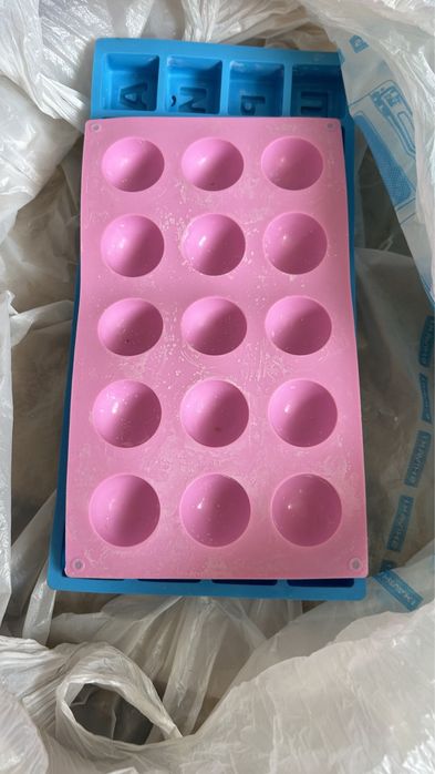 Формочки для шоколада. Молды