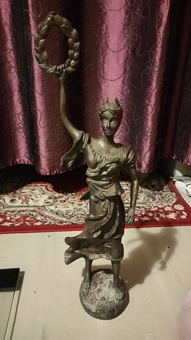 Statuetă bronz masiv Fonderia Fondart 54cm 7.2kg - Preț foarte bun