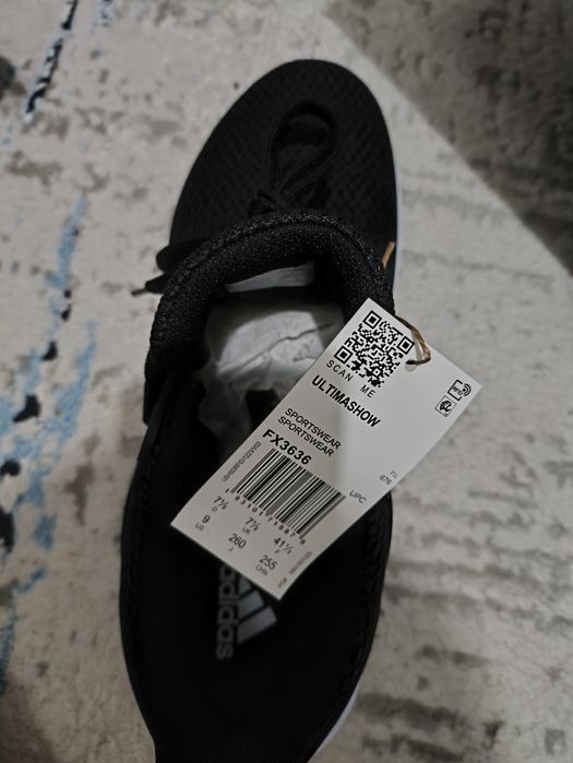 Кроссовки адидас оригинал