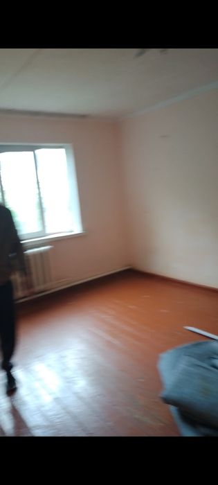 Dervyashka 1 xonali