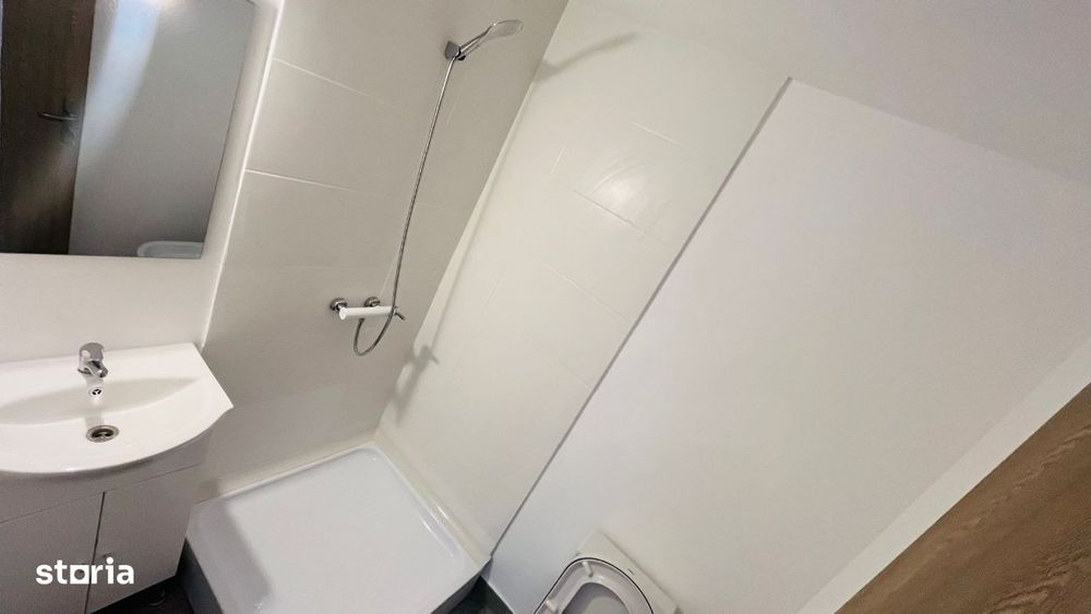 Apartament De Vanzare In Sebes, 4 Camere, Zona Centrala. Comision 0