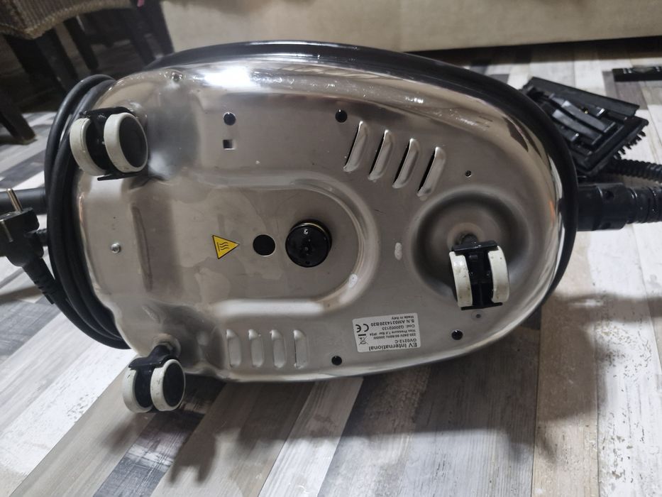 Професионална парочистачка EV International GV0212-C (7 Bar / 2000W) – Made in Italy