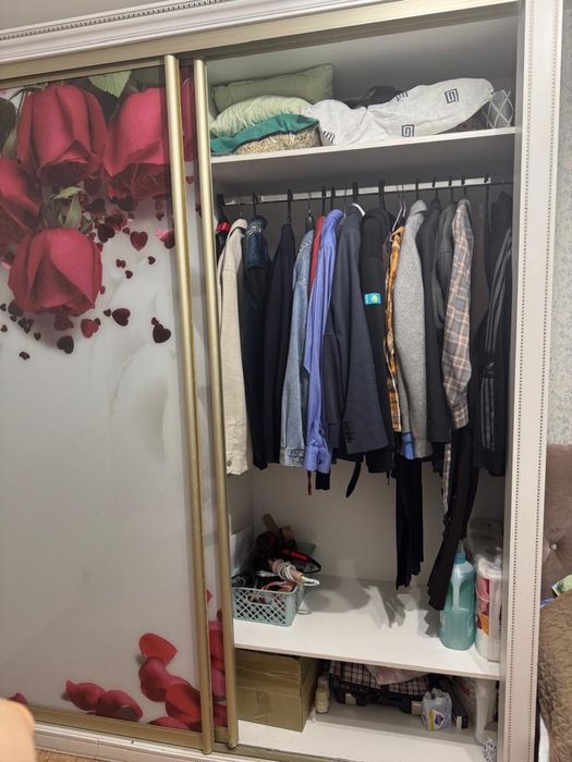 Продам шкаф купе