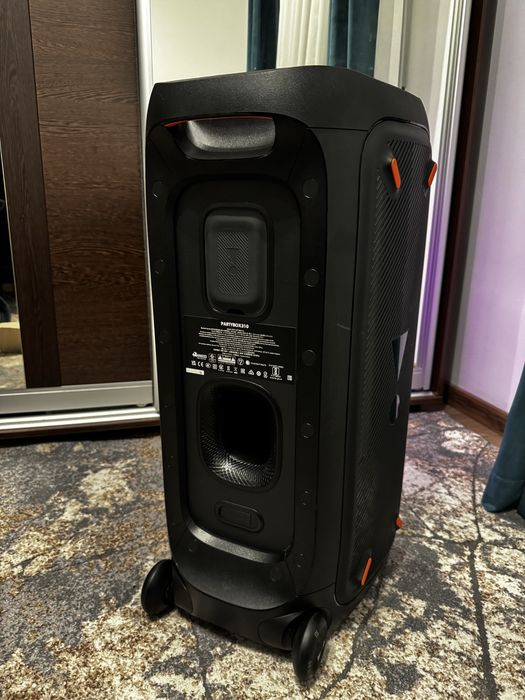 Jbl Partybox 310 aproape nou.