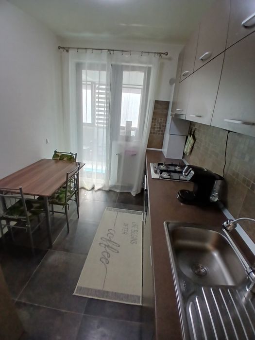 Vand apartament 2 camere