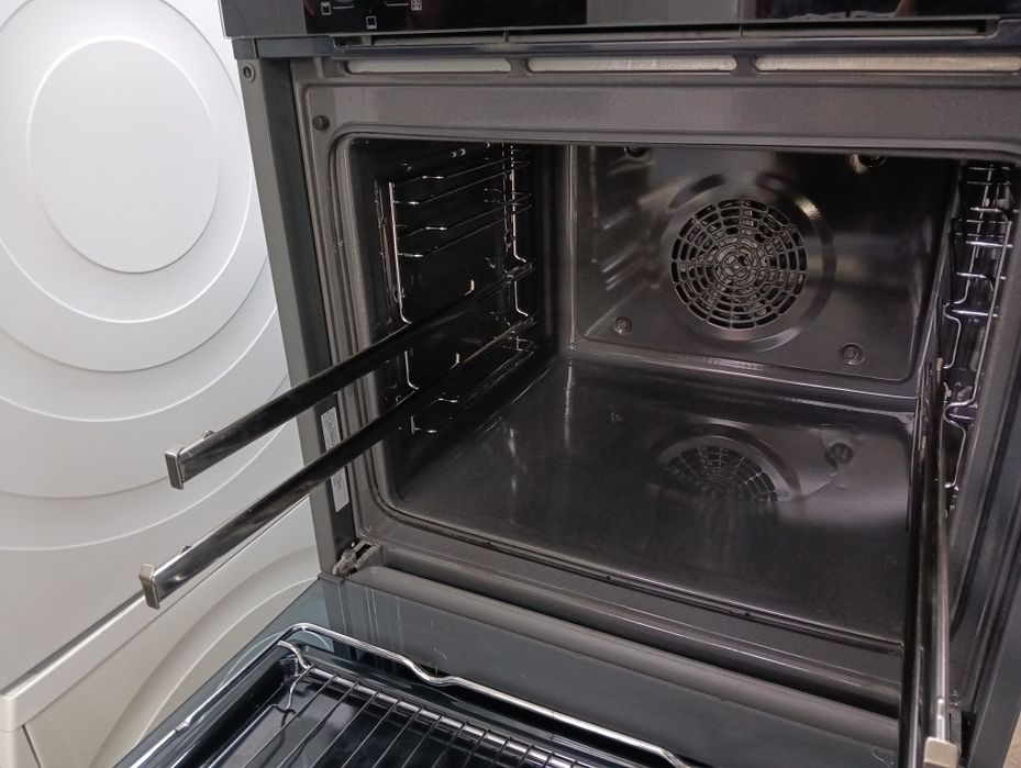 Фурна за вграждане Сименс Siemens Made in Germany 2 години гаранция!