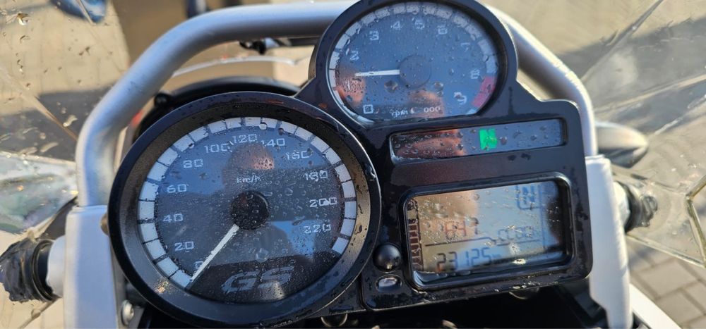 Vand motocicleta - BMW R1200GS